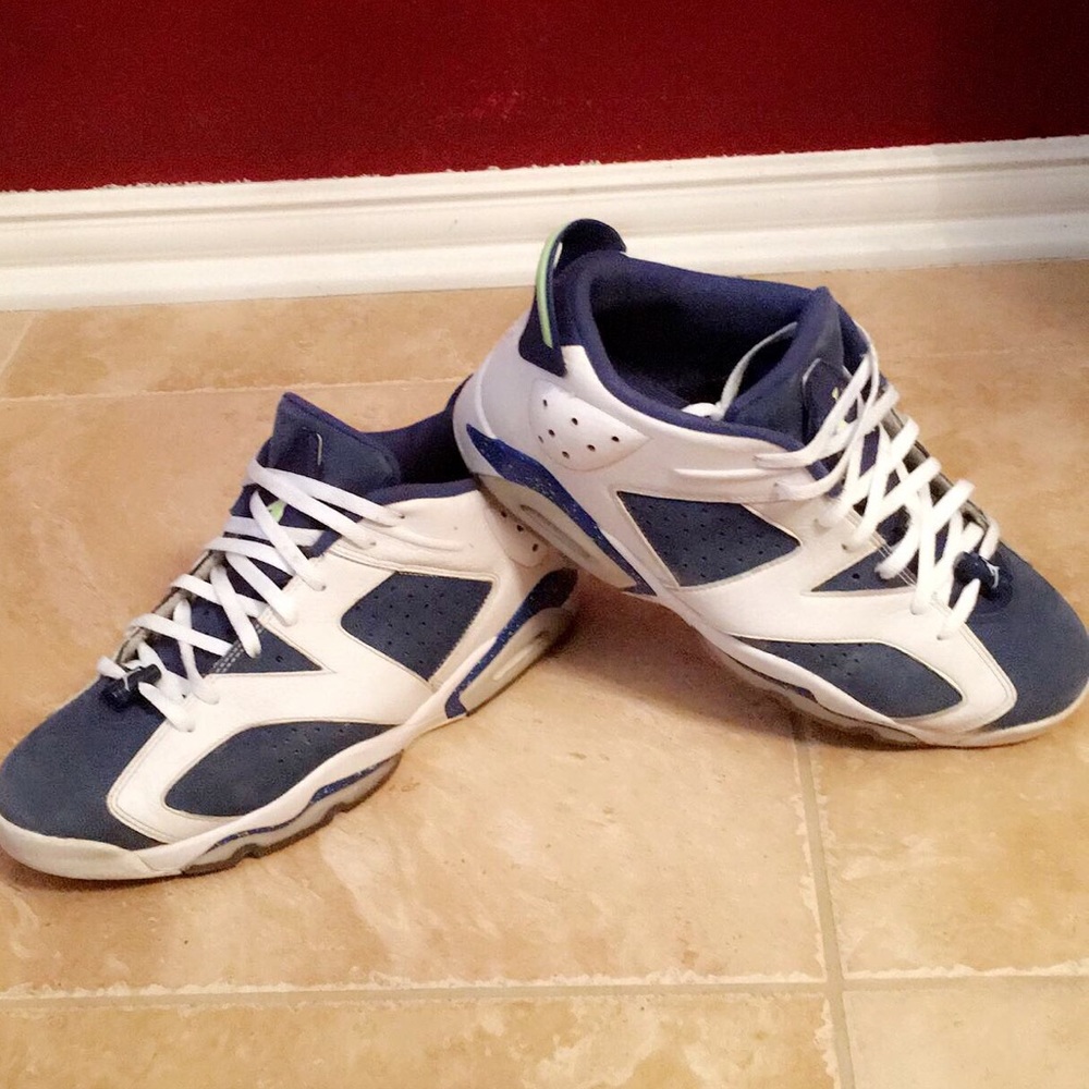 Retro Jordan 6 “Ghost Green” - Size 12